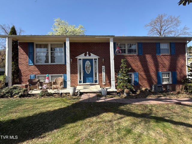 1st photo of 952 Afton Street