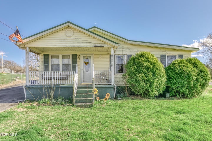 1st photo of 529 Jonesboro Road