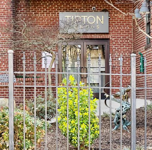 1st photo of 116 Tipton Street