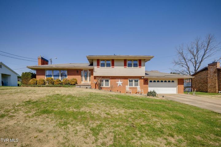 1st photo of 531 Wilson Street