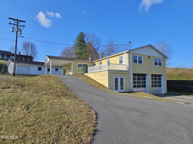 1st photo of 5723 Eagle Avenue