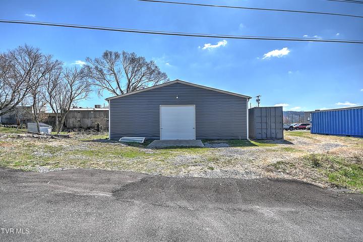 1st photo of 150 Hemlock Drive