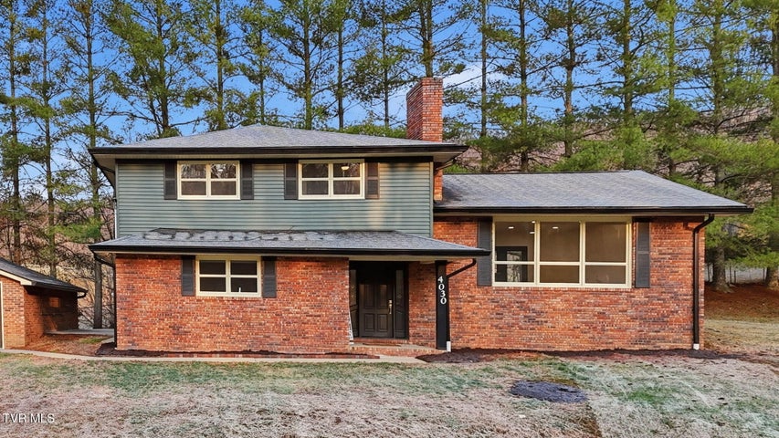 1st photo of 4030 Reservoir Road