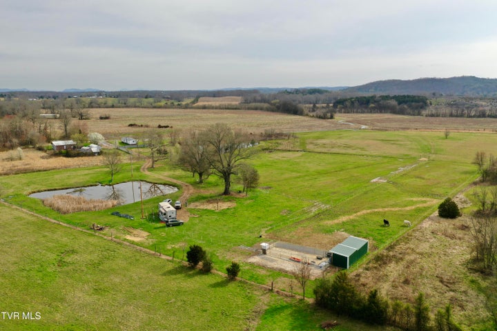 1st photo of 830 Toby Road