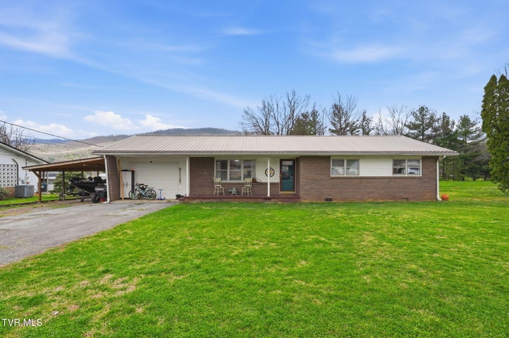 1st photo of 261 Price Road