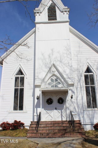 1st photo of 7810 Lonesome Pine Trail