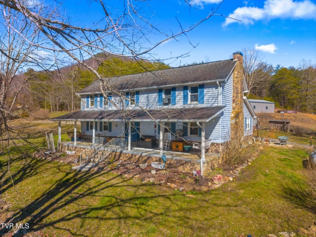 1st photo of 634 New Salem Road