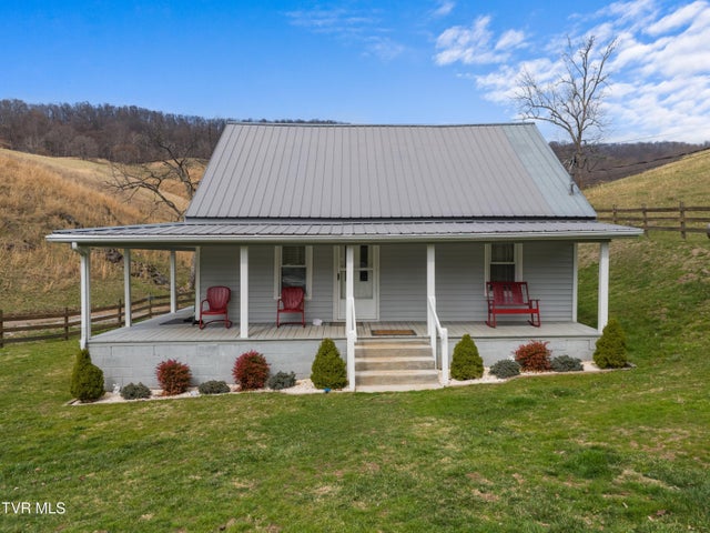 1st photo of 2218 Rebel Hollow Road