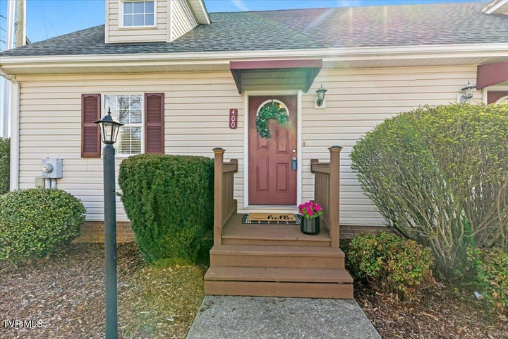 1st photo of 400 Hallbrook Drive