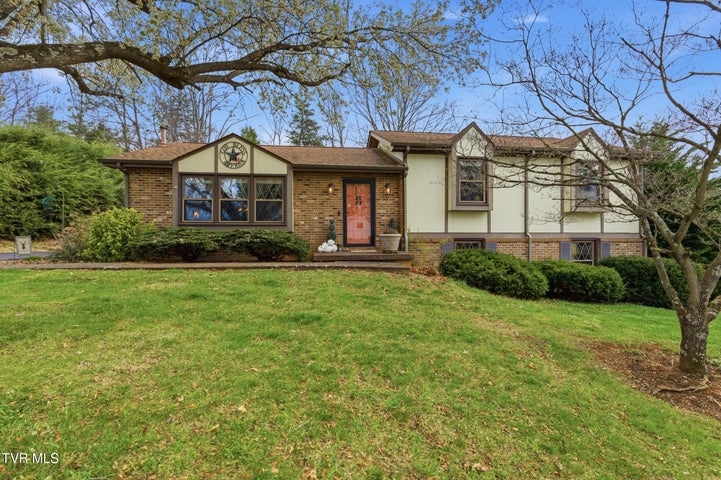 1st photo of 31 Stone Drive