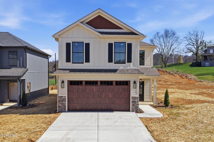 1st photo of 304 Monroe Drive