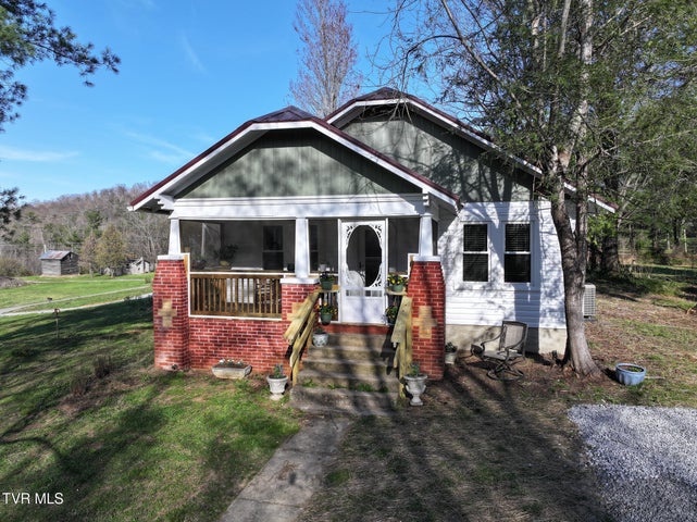 1st photo of 740 Fishpond Road