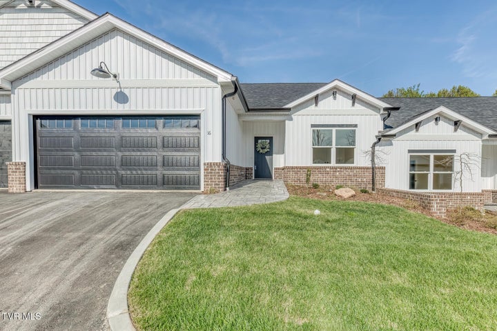 1st photo of 106 Klm Drive