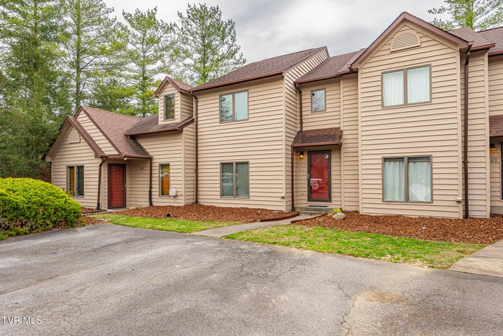 1st photo of 263 Willowbend Place
