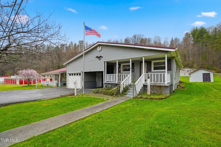 1st photo of 1333 Dante Road