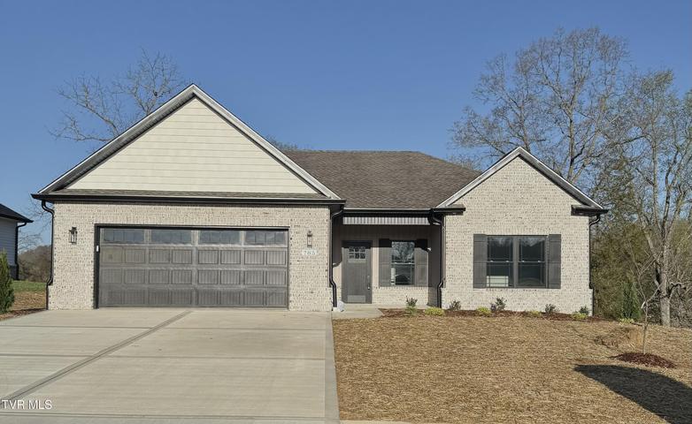 1st photo of 785 Twilight Falls