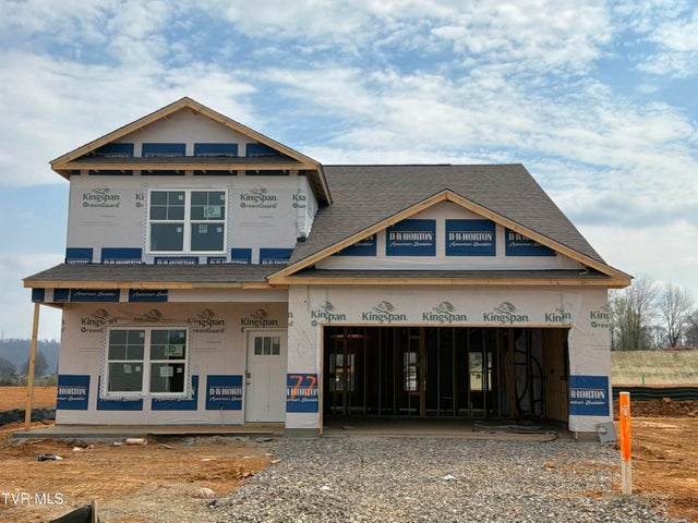 1st photo of 218 Artist Avenue 