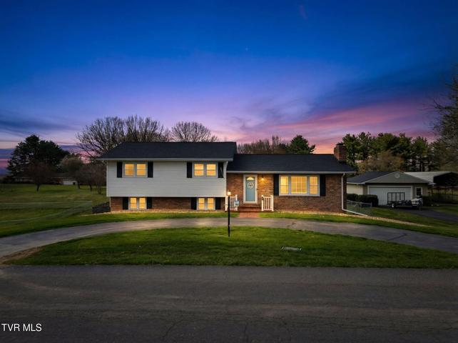 1st photo of 19763 Mccray Drive