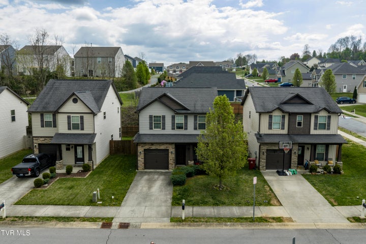 1st photo of 656 Suffolk Road