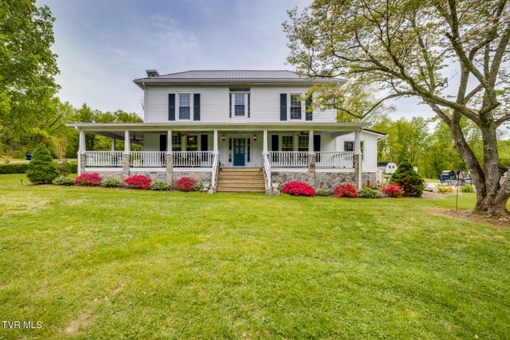 1st photo of 239 Crestview Street