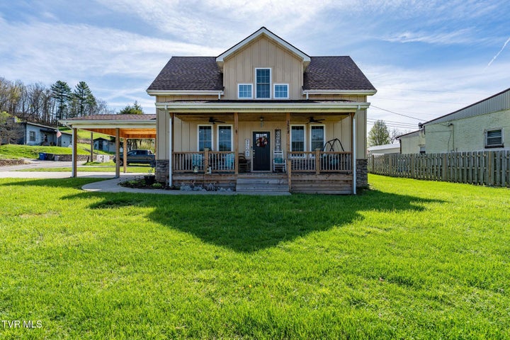 1st photo of 250 Shady Street