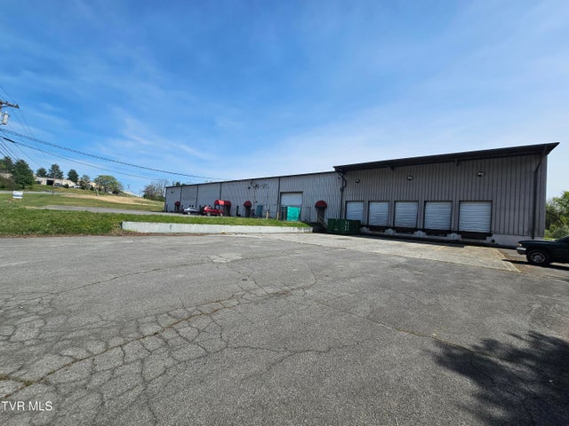 1st photo of 101 Industrial Drive