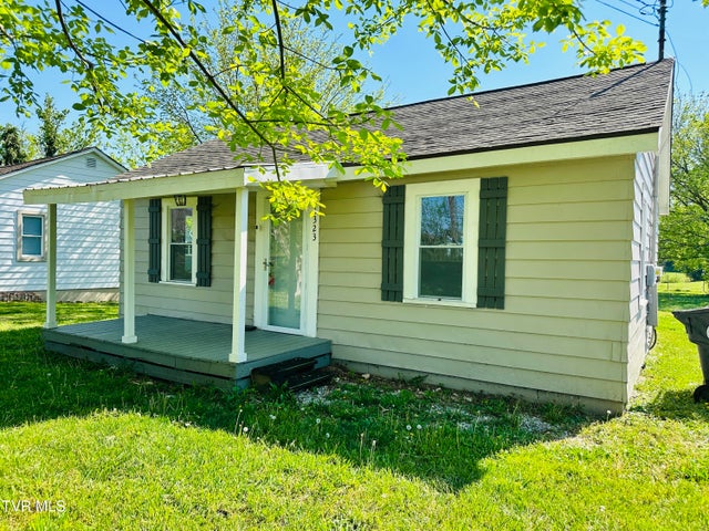 1st photo of 1323 Goodson Avenue