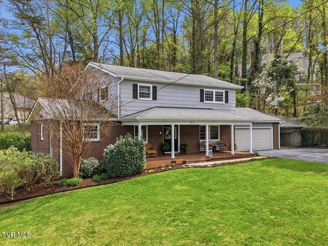 1st photo of 1415 Woodmont Drive