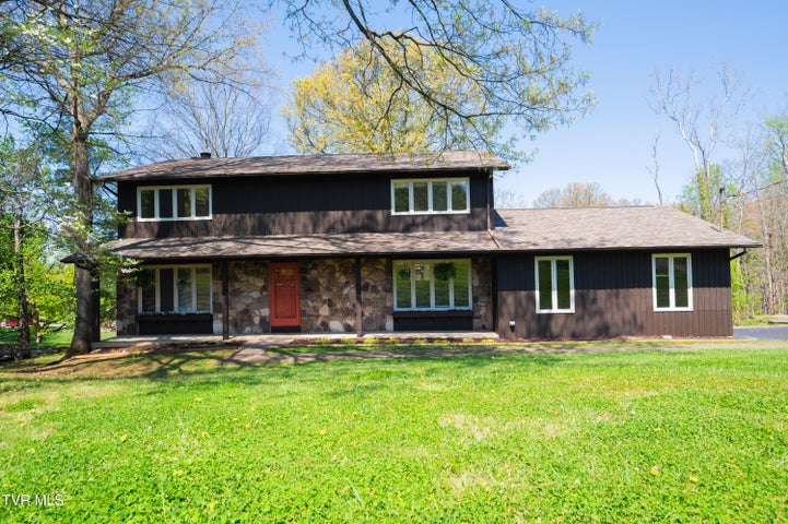 1st photo of 4312 Orebank Road