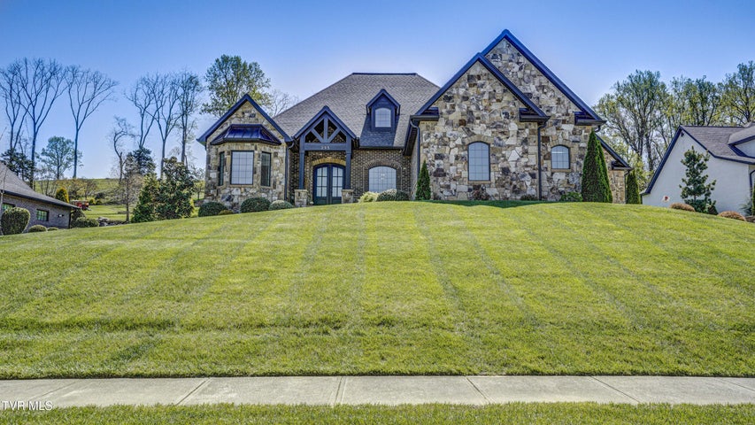 1st photo of 295 Sanctuary Court