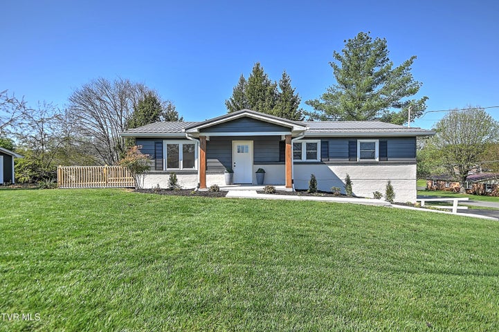 1st photo of 209 Chester Hill Road