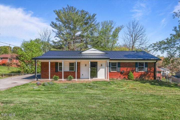 1st photo of 146 Circleview Drive