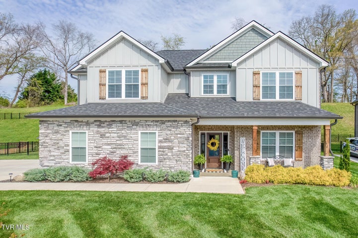 1st photo of 179 Tanners Cove