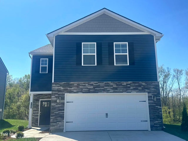 1st photo of 249 Chimney View Loop 