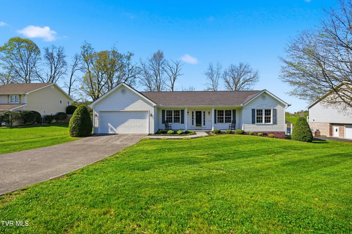 1st photo of 4105 Sioux Drive