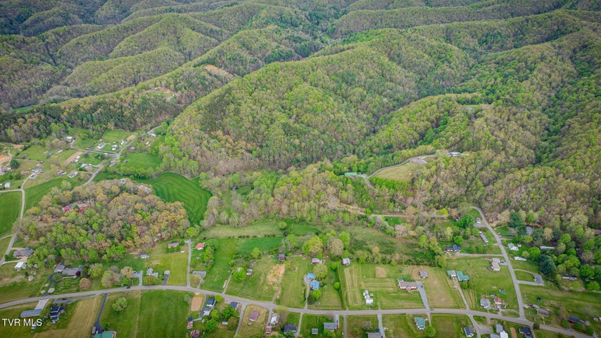 1st photo of 1620 Chinquapin Grove Road