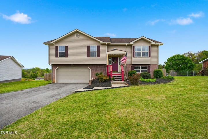 1st photo of 315 Old Embreeville Road