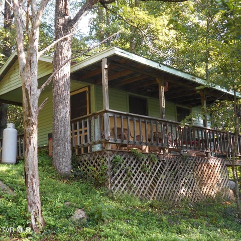 1st photo of 17532 Phillips Road