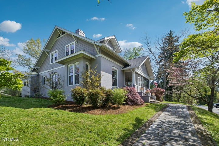 1st photo of 210 Clifton Heights Road