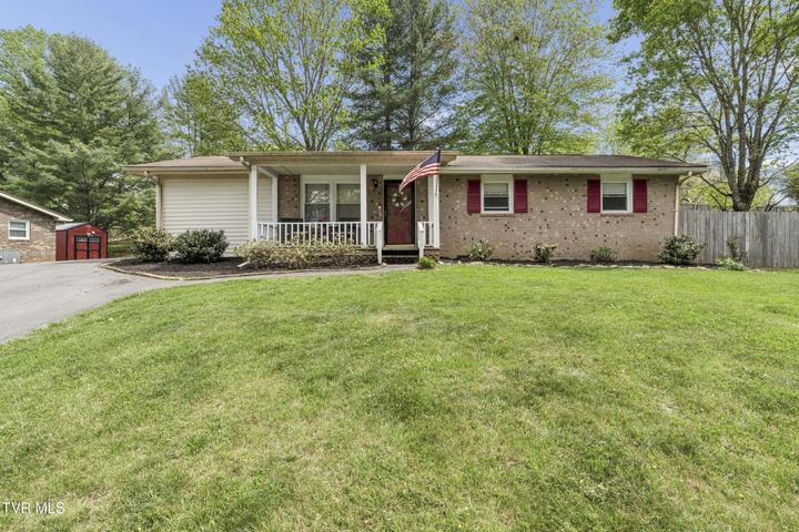 1st photo of 1100 Skyline Drive