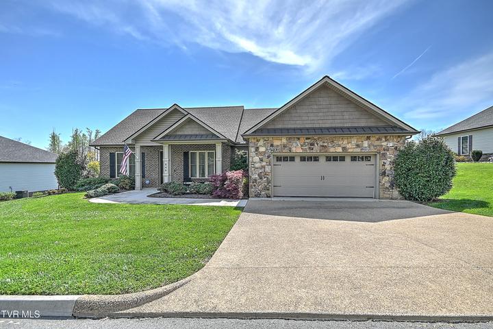 1st photo of 846 Vines Farm Lane