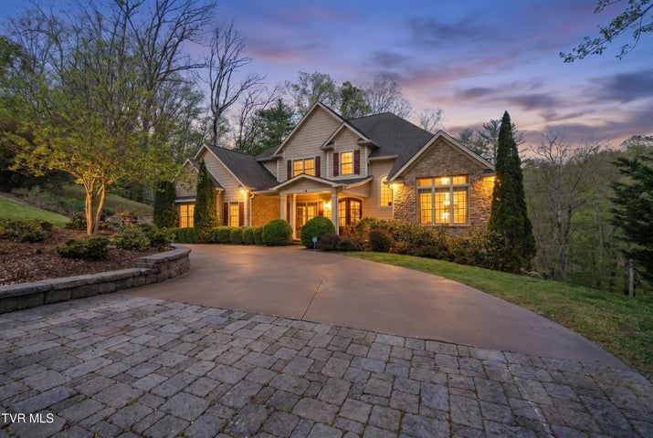 1st photo of 2 Serenity Ridge Trail