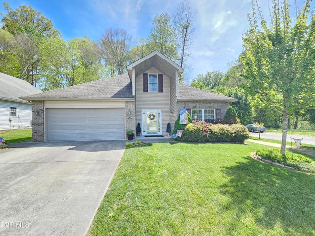 1st photo of 22 Bedding Place