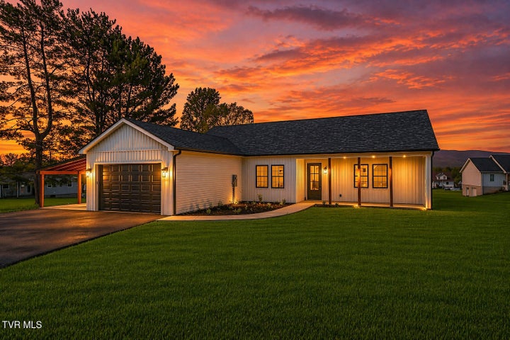 1st photo of 137 Crestview Drive