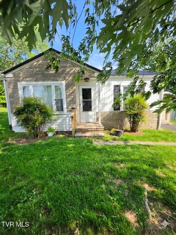 1st photo of 508 Barton Ridge Road