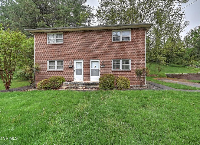 1st photo of 126/128 Sycamore Drive