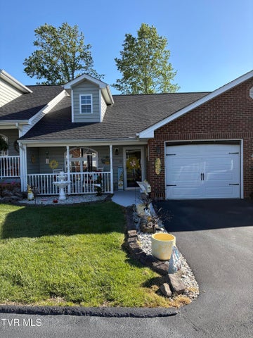 1st photo of 26 Sagewood Court