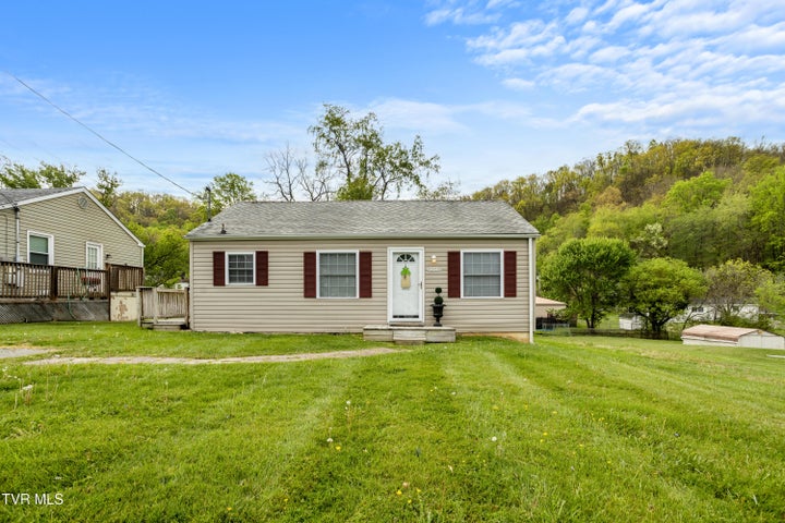 1st photo of 2344 Anderson Street