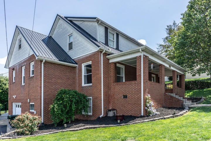 1st photo of 205 Sevier Avenue