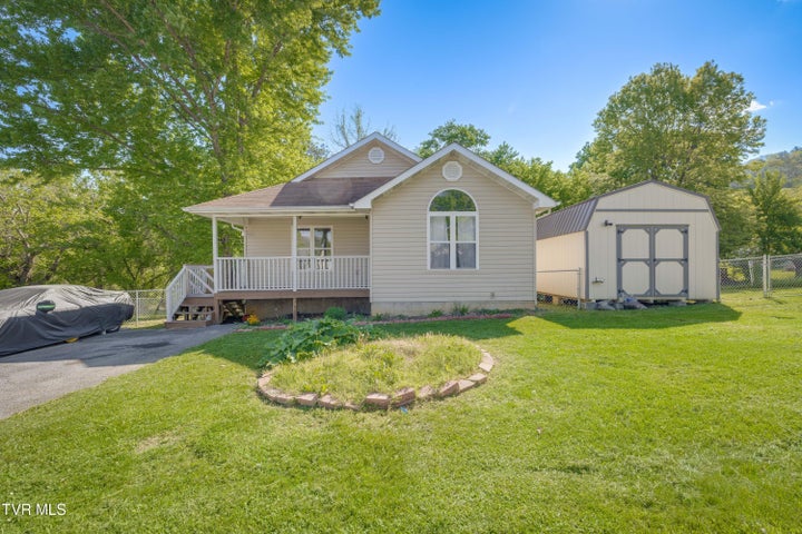 1st photo of 154 Sycamore Street